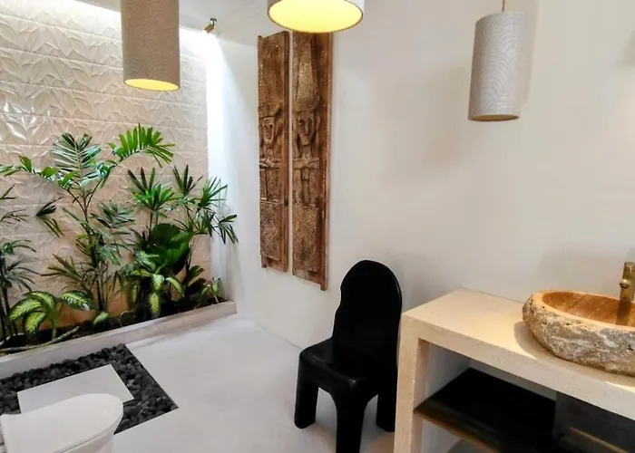 Villa Tropical Artvilla Nkpetitenget Seminyak (Bali)