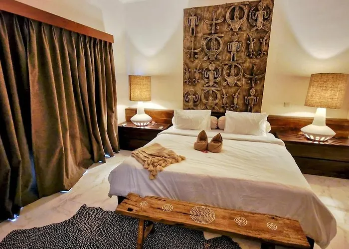 Tropical Artvilla Nkpetitenget Seminyak (Bali)